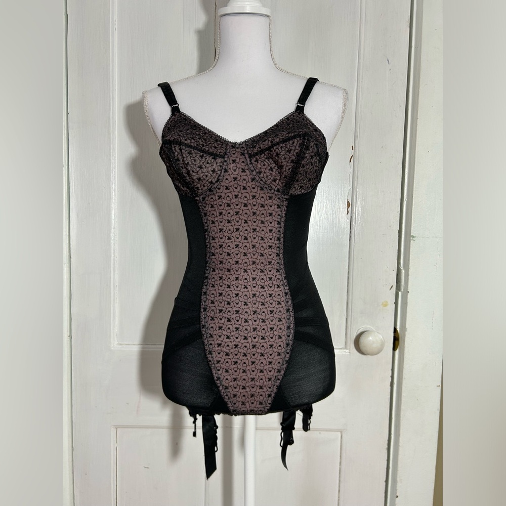 1950’s Vintage Black and Pink Full Girdle with Bullet Bra Top EUC size XS